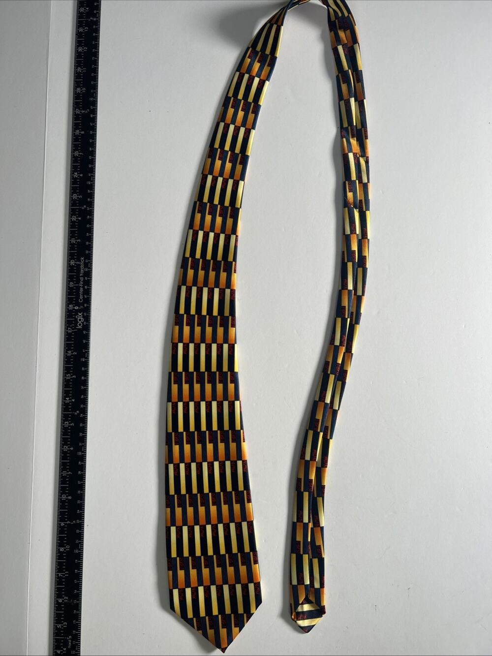 Isador handmade 100% silk necktie